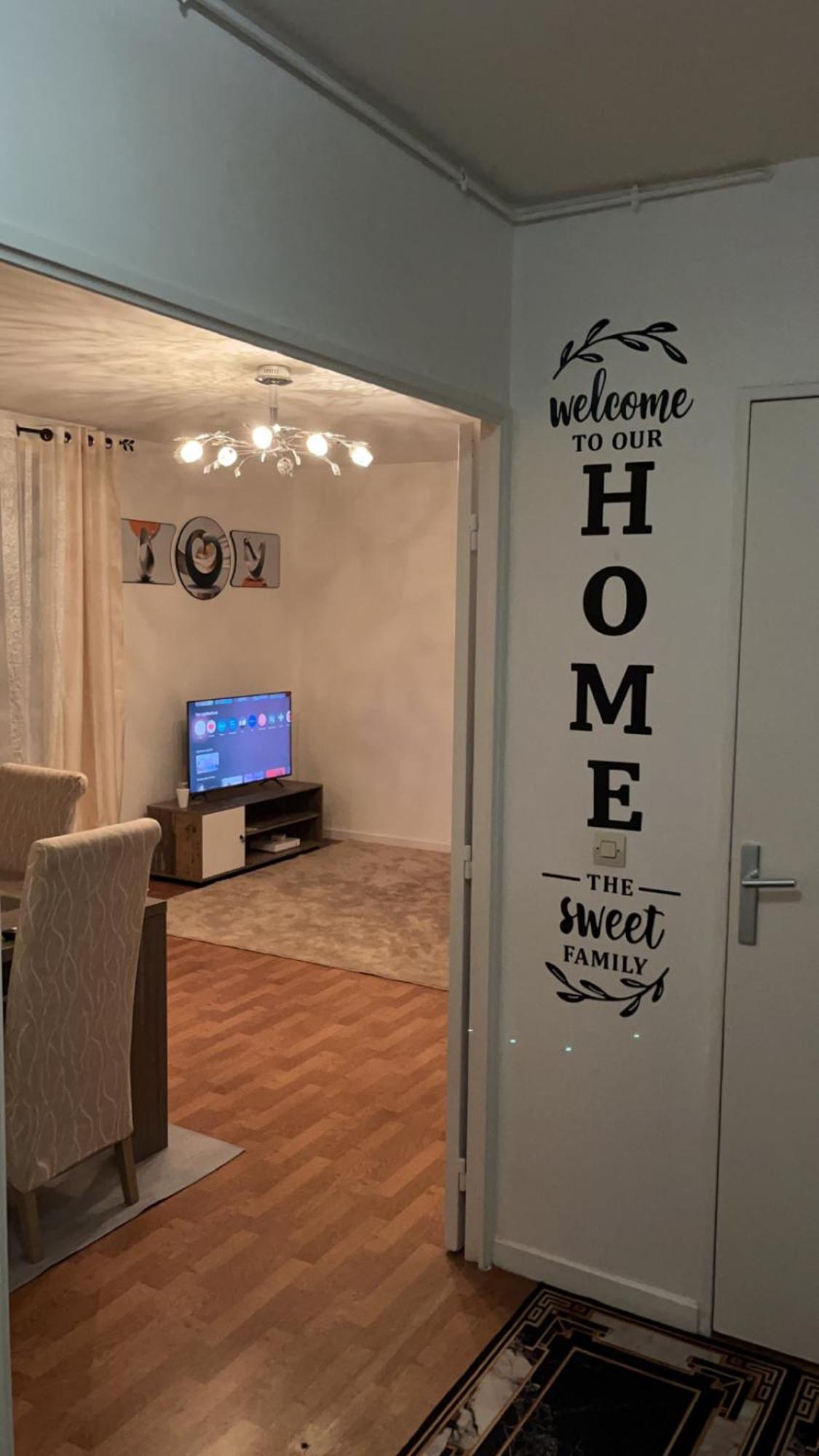 Appartement 2 Chambres Et Salon Proche Paris Sèvres Eksteriør bilde